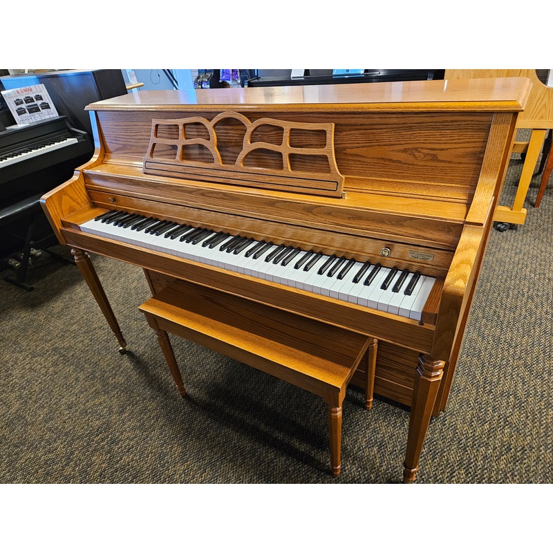 Used Kawai 503M 43 Oak Satin Console Piano