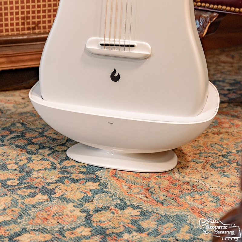 Lava Guitars 38 Space Charging Dock – White
