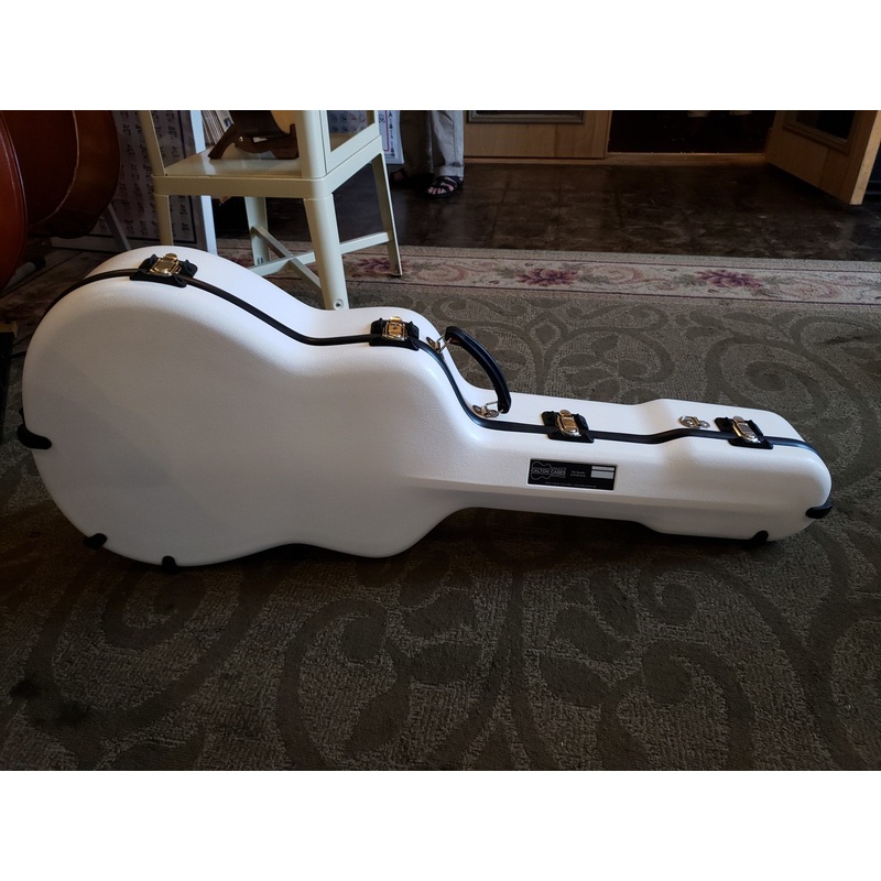 Calton White/Burgundy Dreadnought Guitar Case
