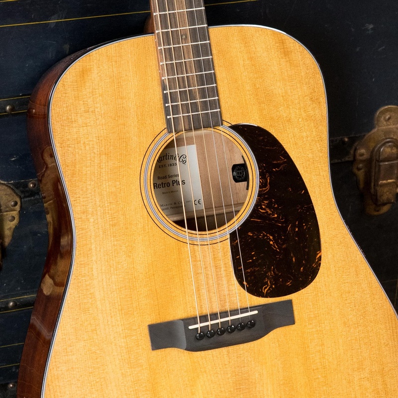 *New 2025 Model* Martin DE Retro Plus Torrefied Spruce/Mahogany Dreadnought Guitar w/Martin Electronics #0557