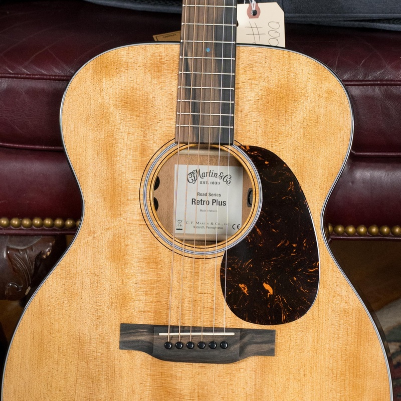 *New 2025 Model* Martin OOOE Retro Plus Torrefied Spruce/Mahogany OOO Guitar w/Martin Electronics #8195