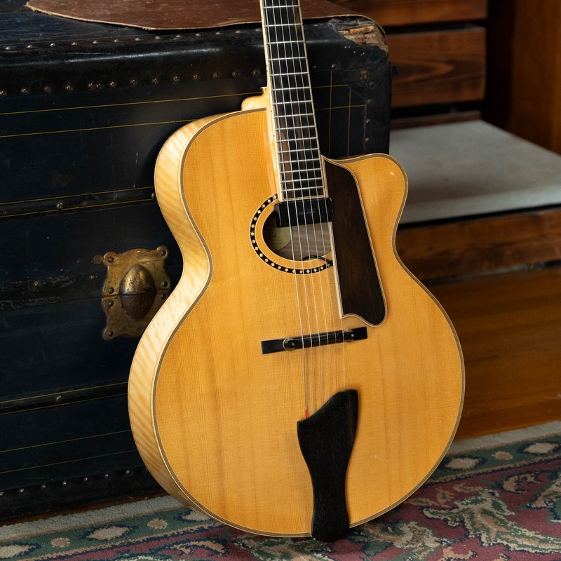 (Used) Eastman 2008 AR804CE Spruce/Flamed Maple Archtop Guitar #2728