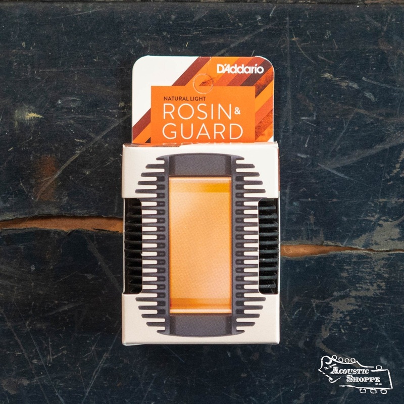 D’Addario DRGBK-VR200 Rosin Guard with Natural Light Rosin