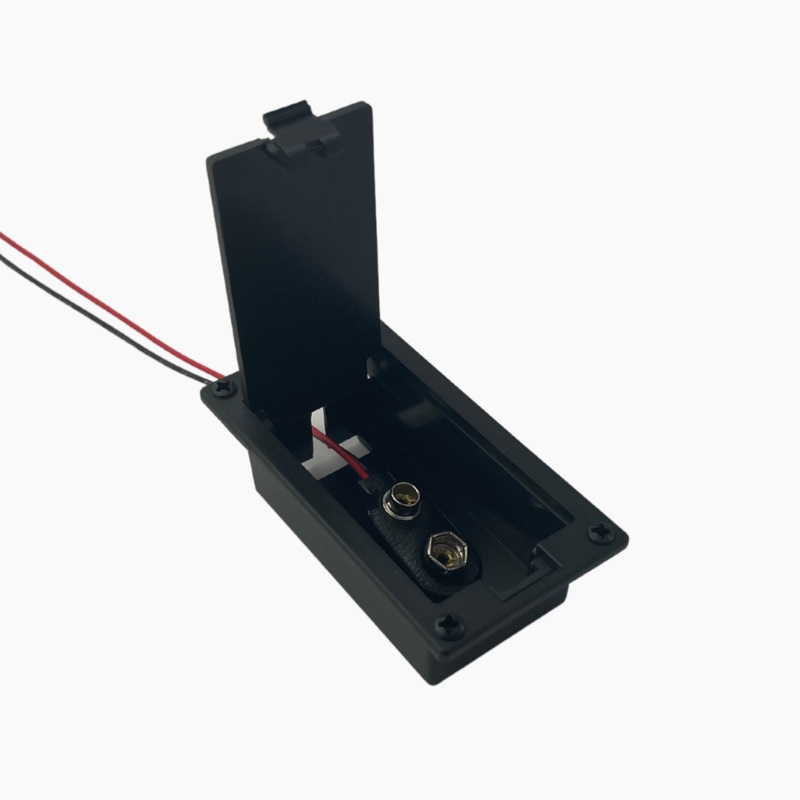 EP-0926-023 – Small Footprint 9V Battery Box with Battery Lead Clip