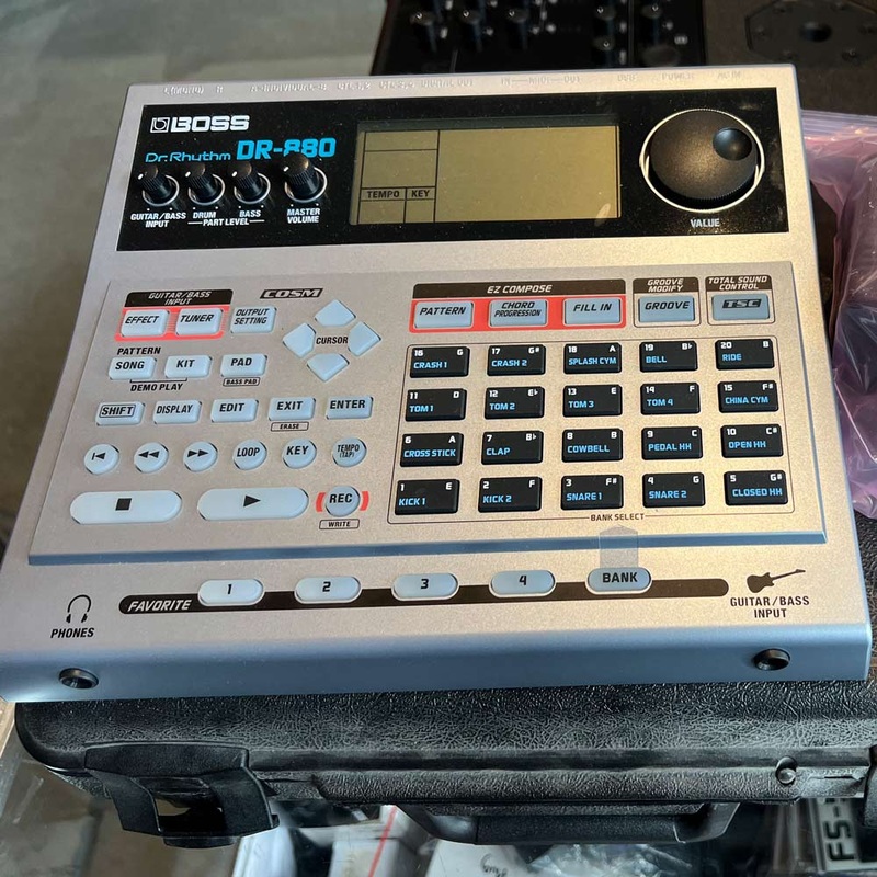 BOSS DR-880 Dr. Rhythm Drum Machine w/ Case and Power Supply (Pre-Owned)