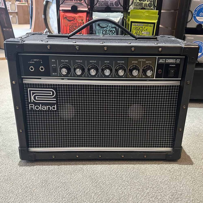 Roland JC-22 Jazz Chorus 30W Ultra-Compact Combo Guitar Amplifier (Pre-Owned)