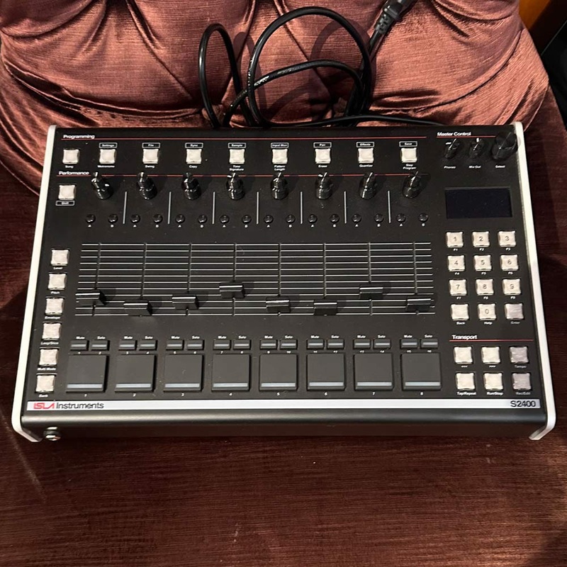 Isla Instruments S2400 Desktop Sampling Drum Machine (Pre-Owned)
